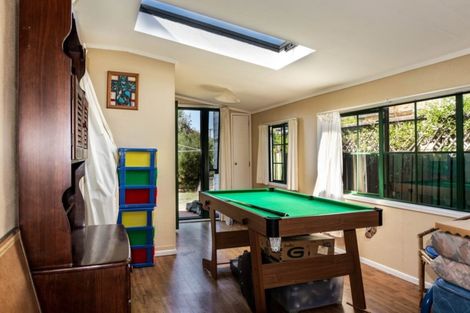 Photo of property in 69 Taylor Street, Cambridge, 3434