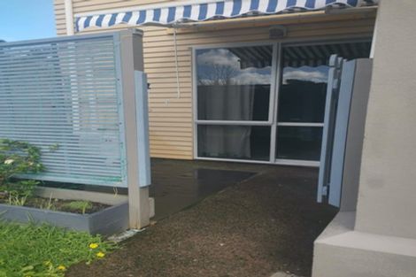 Photo of property in 10c Earl Road, Titirangi, Auckland, 0604