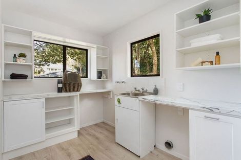 Photo of property in 37 Ramahana Road, Huntsbury, Christchurch, 8022