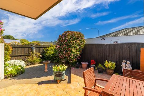 Photo of property in 10 Robert Coup Road, Kaiapoi, 7630