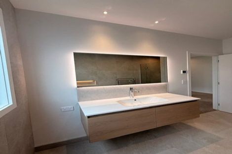 Photo of property in 33 Tangaroa Street, Cambridge, 3434