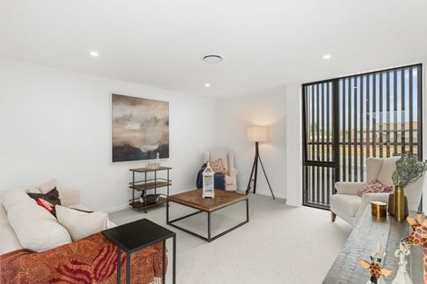 Photo of property in 13 Frank Ernest Crescent, Prebbleton, 7604