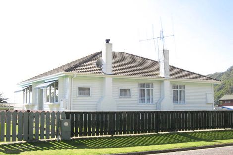 Photo of property in 14 Harvey Street, Whakatane, 3120