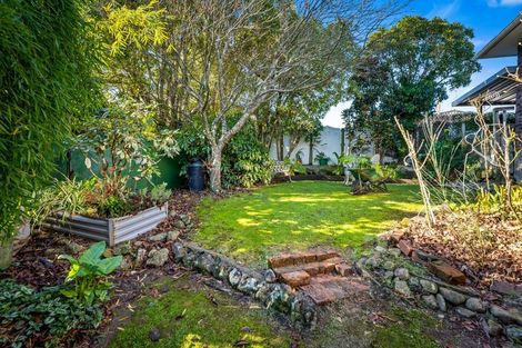 Photo of property in 21f1- Roband Crescent, Brown Owl, Upper Hutt, 5018