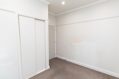 Photo of property in Fountain Court, 16/48u Oriental Parade, Oriental Bay, Wellington, 6011
