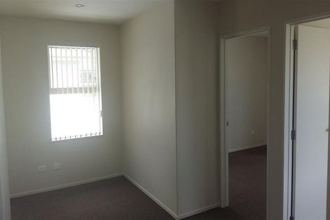 Photo of property in 6 Pipipi Crescent, Takanini, 2112
