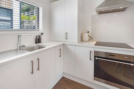 Photo of property in 12/36 Seventh Avenue, Tauranga, 3110