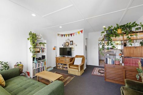 Photo of property in 8/6-8 Keys Street, Elderslea, Upper Hutt, 5018
