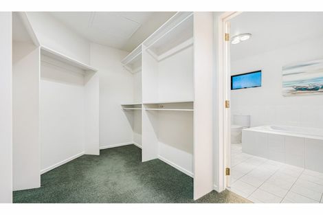 Photo of property in 45 Chamari Close, Titirangi, Auckland, 0604