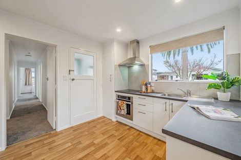 Photo of property in 30a Hudson Avenue, Ebdentown, Upper Hutt, 5018