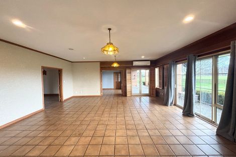 Photo of property in 118 Waimakariri Road, Harewood, Christchurch, 8051