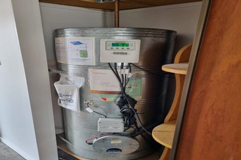 Photo of property in 23a Tukapa Street, Westown, New Plymouth, 4310