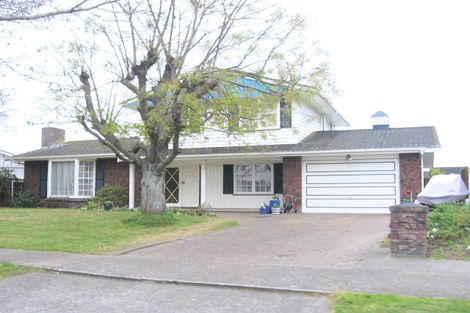 Photo of property in 12 Crichton Place, Taradale, Napier, 4112