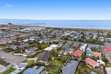 Photo of property in 76 Oram Avenue, New Brighton, Christchurch, 8061