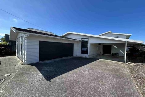Photo of property in 110 Clovelly Road, Bucklands Beach, Auckland, 2012