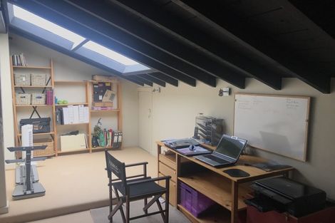 Photo of property in 2u7 King Street, Mount Cook, Wellington, 6021