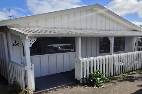 Photo of property in 1/100 Birkdale Road, Birkdale, Auckland, 0626