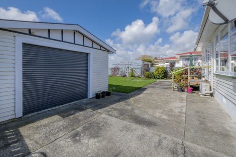 Photo of property in 24 Elizabeth Street, Levin, 5510