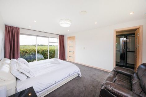 Photo of property in 171 Oroua Road, Kairanga, Palmerston North, 4475