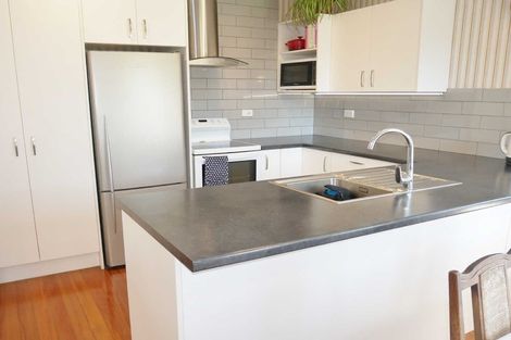 Photo of property in 48 Bevington Street, Avonhead, Christchurch, 8042