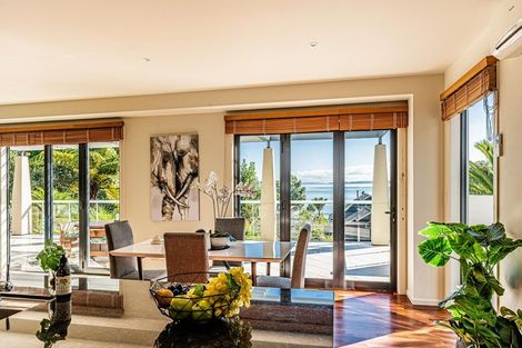 Photo of property in 32a Langton Road, Stanmore Bay, Whangaparaoa, 0932