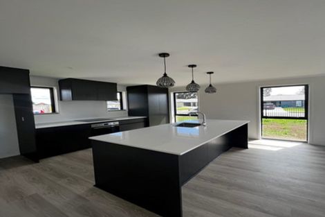 Photo of property in 34 Murray Ward Drive, Te Kauwhata, 3710