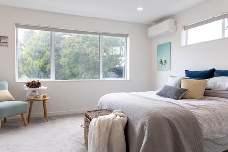 Photo of property in 5 Gladfield Lane, Te Atatu Peninsula, Auckland, 0610