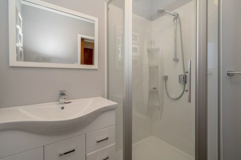 Photo of property in 16 Hannan Road, Whitianga, 3510