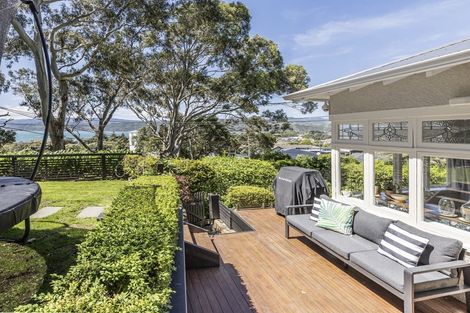 Photo of property in 96 Tio Tio Road, Seatoun, Wellington, 6022