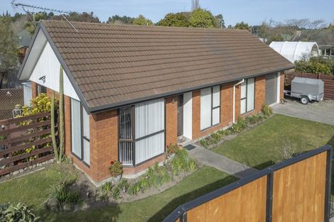 Photo of property in 15 Smarts Drive, Leithfield, 7481