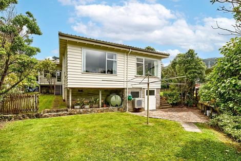 Photo of property in 7 Spencer Street, Crofton Downs, Wellington, 6035