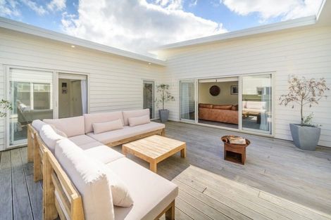 Photo of property in 12a Belvedere Crescent, Takaro, Palmerston North, 4412