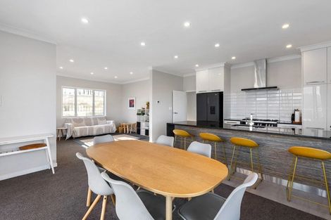 Photo of property in 89 Nevay Road, Miramar, Wellington, 6022