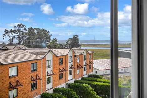 Photo of property in 74 Niu Lane, Te Atatu South, Auckland, 0610