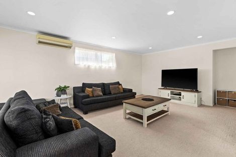 Photo of property in 30 Chester Street, Taradale, Napier, 4112