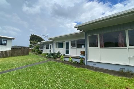 Photo of property in 18 Kent Street, Waiuku, 2123