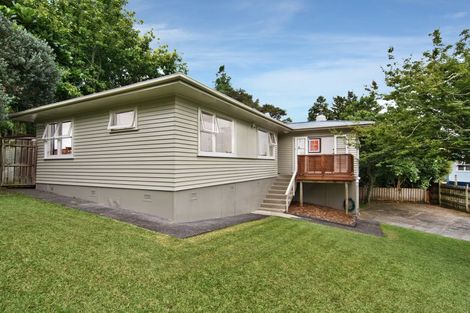 Photo of property in 16 Mariana Place, Glen Eden, Auckland, 0602