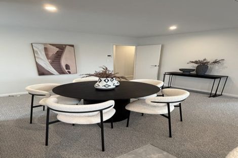 Photo of property in 5 Mangatainoka Lane, Awapuni, Palmerston North, 4412