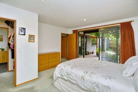 Photo of property in 5 Winters Road, Redwood, Christchurch, 8051
