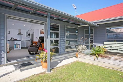 Photo of property in 4b Shanley Crescent, Waiuku, 2123
