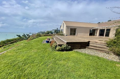 Photo of property in 14 The Cliffs, Britannia Heights, Nelson, 7010