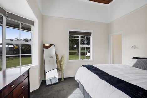 Photo of property in 14 Weld Street, Normanby, Hawera, 4614
