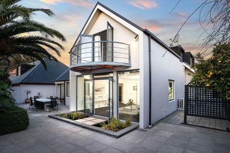 Photo of property in 2/37c Glenharrow Avenue, Avonhead, Christchurch, 8042