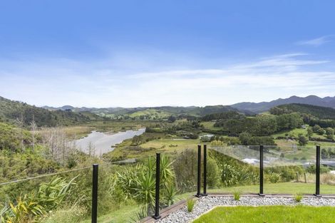 Photo of property in 21 Manatu Close, Whangamata, 3691