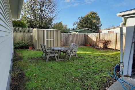 Photo of property in 118 Holly Road, St Albans, Christchurch, 8014
