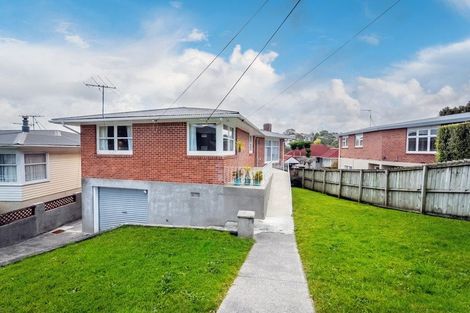 Photo of property in 58 Elliott Avenue, Bayview, Auckland, 0629