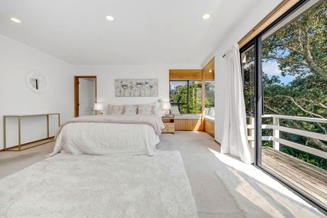 Photo of property in 16 Tainui Road, Cockle Bay, Auckland, 2014