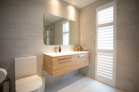 Photo of property in 16 Ngaroma Crescent, Whitianga, 3510