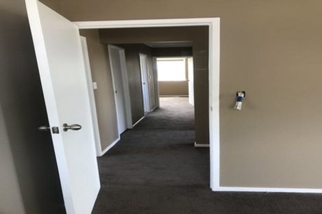 Photo of property in 7 Caringbah Drive, Papatoetoe, Auckland, 2025