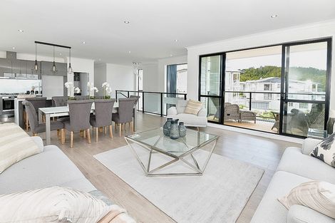 Photo of property in 61 Landmark Terrace, Orewa, 0931